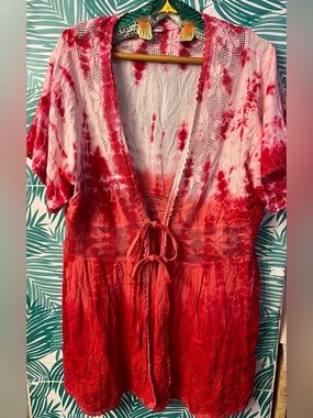 La Leela Red Ombre Tie-Dye Crochet Kimono Cardigan one size